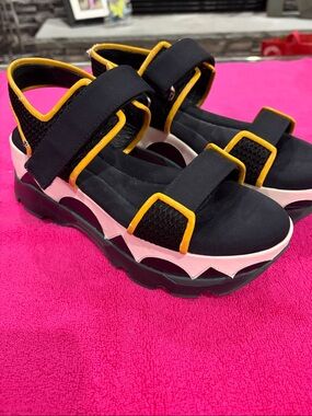Marni Black and Yellow Platform Sandals